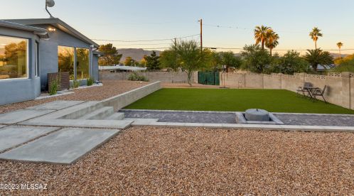 6126 Seneca St, Tucson AZ  85712-3011 exterior