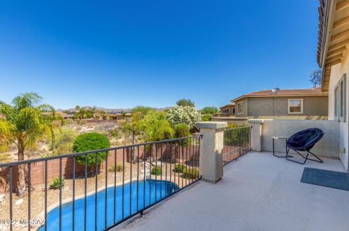 11779 Mesquite Holw Dr, Tucson AZ 85737-7350 exterior