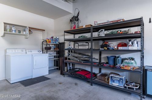 2651 Falcon View Dr, Tucson AZ  85713-4383 exterior