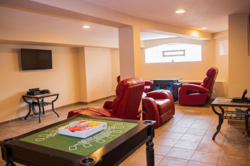 1726 86 Pl, Chicago IL 60652-3959 exterior