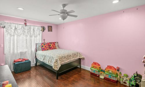 3223 Merced Pl, Oxnard CA 93033-5744 exterior