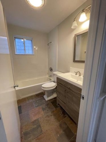 133 Bennett St, Woonsocket RI  02895-4618 exterior