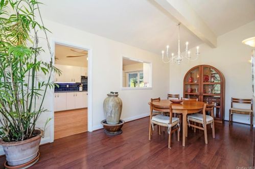 2 Whippoorwill Xing, Armonk NY 10504-1032 exterior