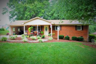 4181 Beaumont Dr, Sophia, NC 27350-8013