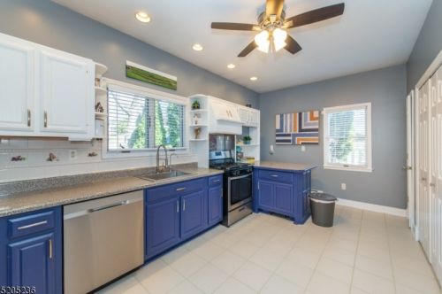 267 Chrystal St, Dover NJ 07801-5405 exterior