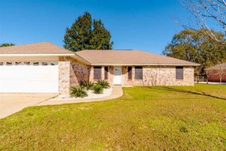 6212 Hunters Rdg Dr, Milton FL  32570-8128 exterior