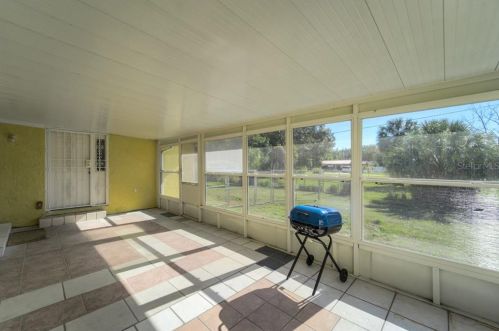 2503 21st Ave, Tampa FL 33605-2302 exterior