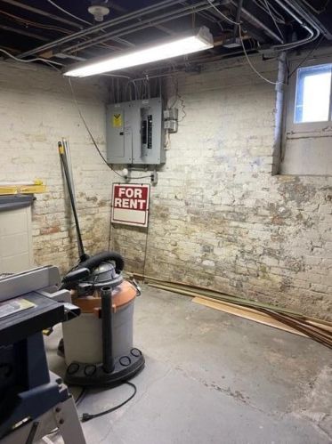 2839 Herman St, Milwaukee WI 53207-2270 exterior