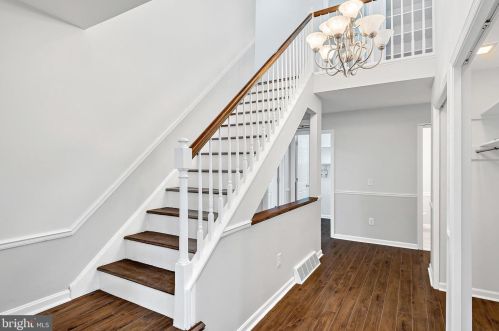 1205 Limerick Ct, Hummelstown PA  17036-9152 exterior