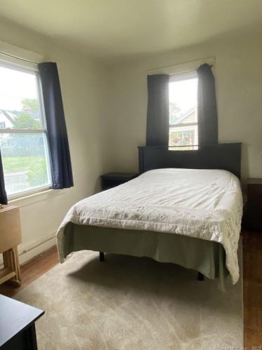 1 Franklin St, Manchester CT 06040-4346 exterior