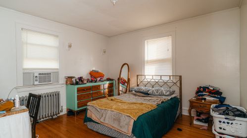 3139 Francisco Ave, Chicago IL 60618-5814 exterior