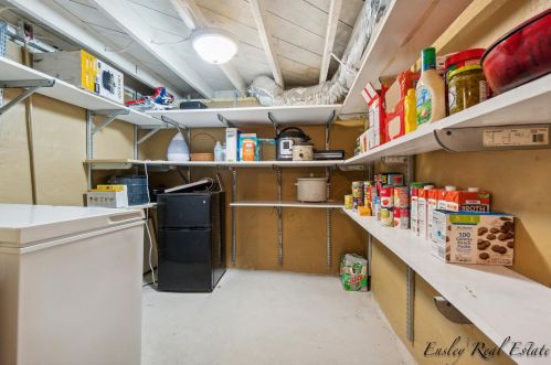 1238 Richmond St, Grand Rapids MI 49504-2762 exterior