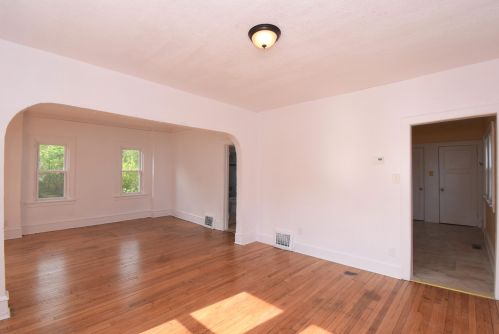 3203 Julia St, Milwaukee WI 53212-1930 exterior