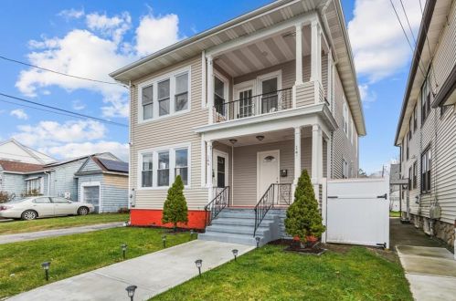 147 Unit St, Providence RI  02909-3929 exterior