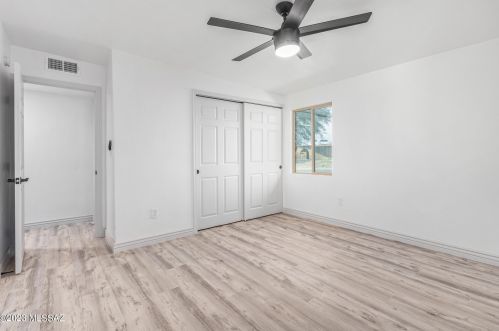 4121 Mars St, Tucson AZ 85741-1872 exterior