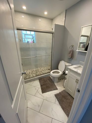 1011 Pacific Ave, Waukegan IL 60085-1866 exterior