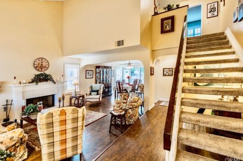 2249 Trafalgar Ave, Riverside CA 92506-4627 exterior