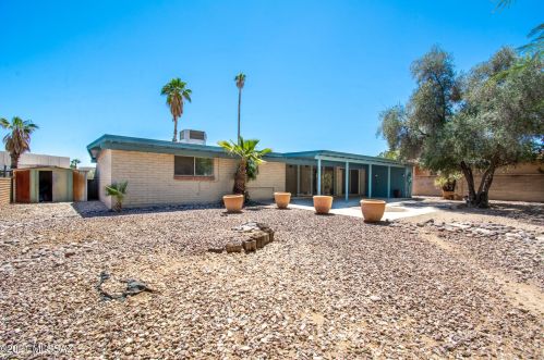 1801 Camino Pio Decimo, Tucson, AZ 85715-4501