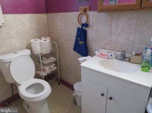 554 Pne St, Camden NJ 08103-1601 exterior