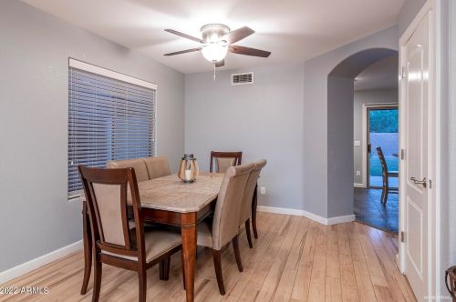 27601 25th Dr, Phoenix AZ  85085-4724 exterior