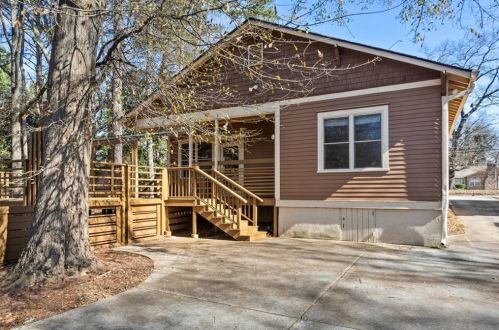 1037 Bouldercrest Dr, Atlanta GA 30316-2269 exterior