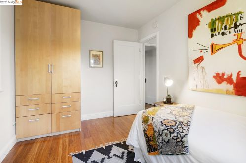 1502 10th St, Berkeley CA 94710-2376 exterior