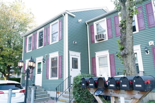 72 Chestnut St, Norwalk, CT 06854-3612