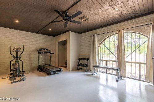 1660 King St, Tucson AZ 85749-8270 exterior