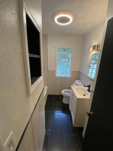 5300 87 St, Milwaukee WI 53225-3512 exterior