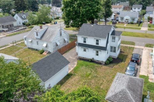 73 Carew Ter, Springfield, MA 01104-2030