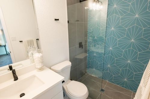 106 Cloudview Dr, Austin TX 78745-5619 exterior