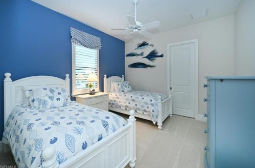 11986 Maidstone Ct, Naples FL 34120-4645 exterior