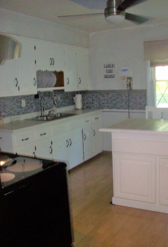 3613 84th St, Milwaukee, WI 53228-1503