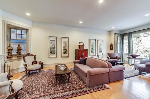 1133 Schubert Ave, Chicago IL 60614-1507 exterior