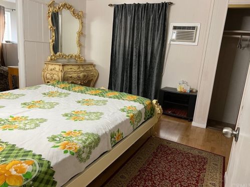 14092 Browning Ave, Tustin CA  92780-5967 exterior