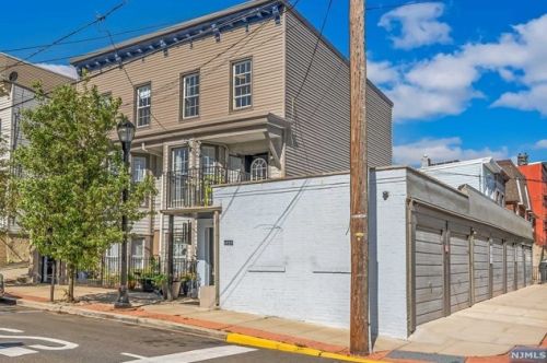 1717 Clf St, Union City NJ exterior