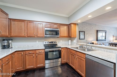 1407 Placita Apache, Green Valley AZ 85622-3224 exterior