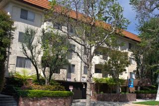 625 Sycamore Ave, Los Angeles CA  90036-3503 exterior