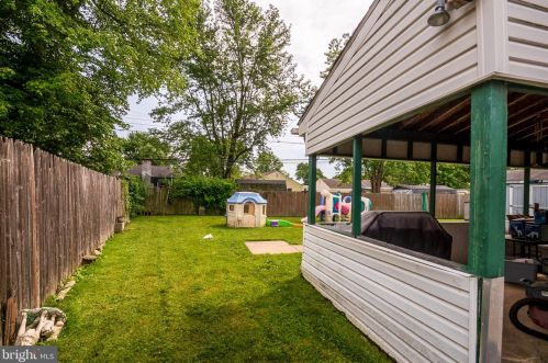 125 Lea Rd, New Castle, DE 19720-1819