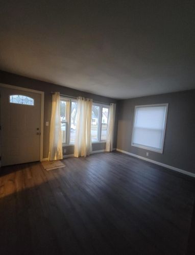 5325 55th St, Milwaukee WI  53218-3209 exterior