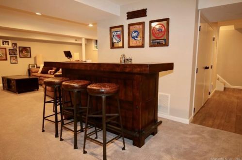 173 Norwalk Rd, Norwalk CT 06850-4410 exterior