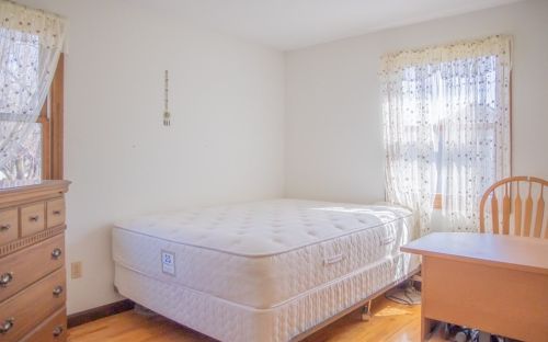 123 Bear Hole Rd, West Springfield MA 01089-1631 exterior