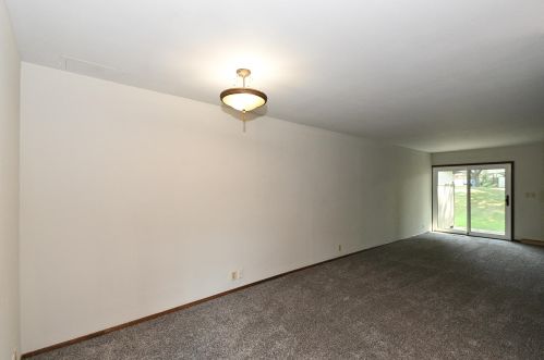 9027 70, Milwaukee WI 53223-2151 exterior