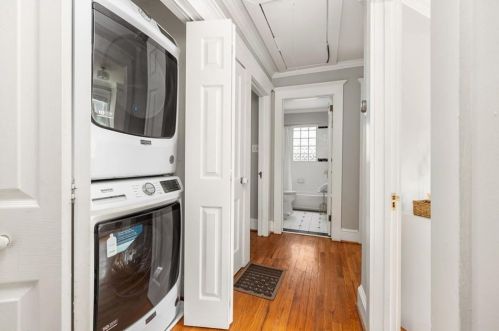 55 Candler Rd, Atlanta GA 30317-3433 exterior