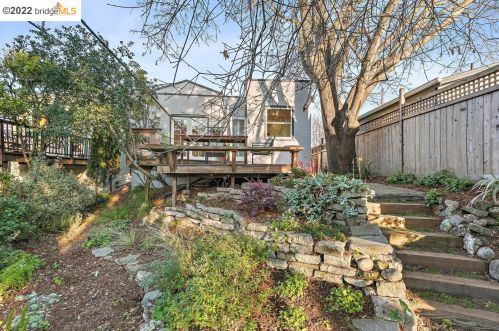 1198 Cornell, Berkeley CA 94706-1718 exterior