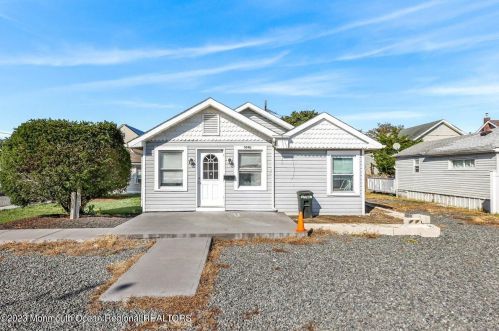 504 Ave, Belmar NJ 07719-2433 exterior