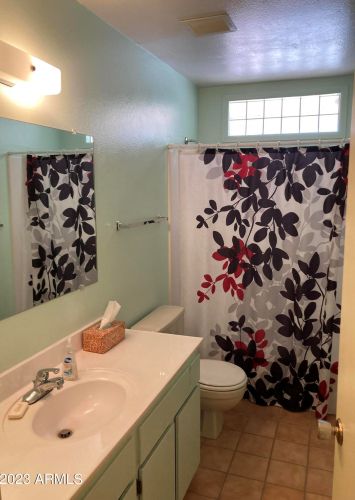 14801 39th Ave, Phoenix AZ 85051-3320 exterior