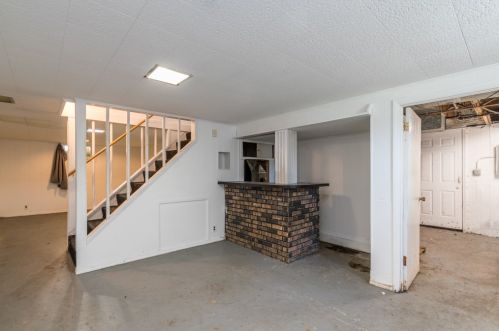 813 Leith Ave, Waukegan IL 60085-2545 exterior