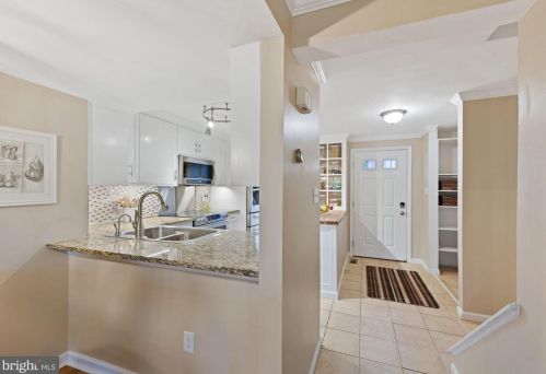 1615 10 St, Arlington VA 22204-4768 exterior