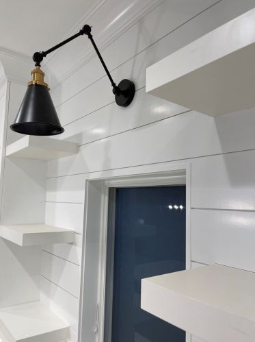 3854 Claremont Ave, Chicago IL 60618-3820 exterior